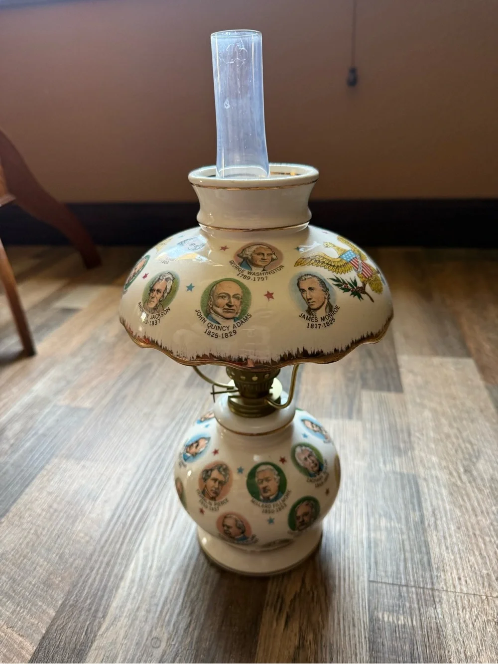 Vintage Americana Presidential Portrait Ceramic Oil Lamp